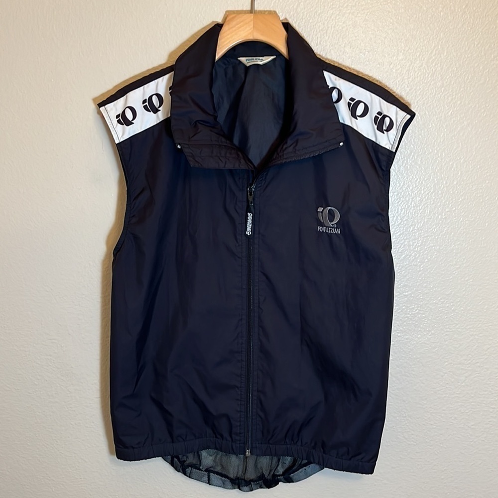 Pearl Izumi Black Lightweight Barrier Cycling Vest